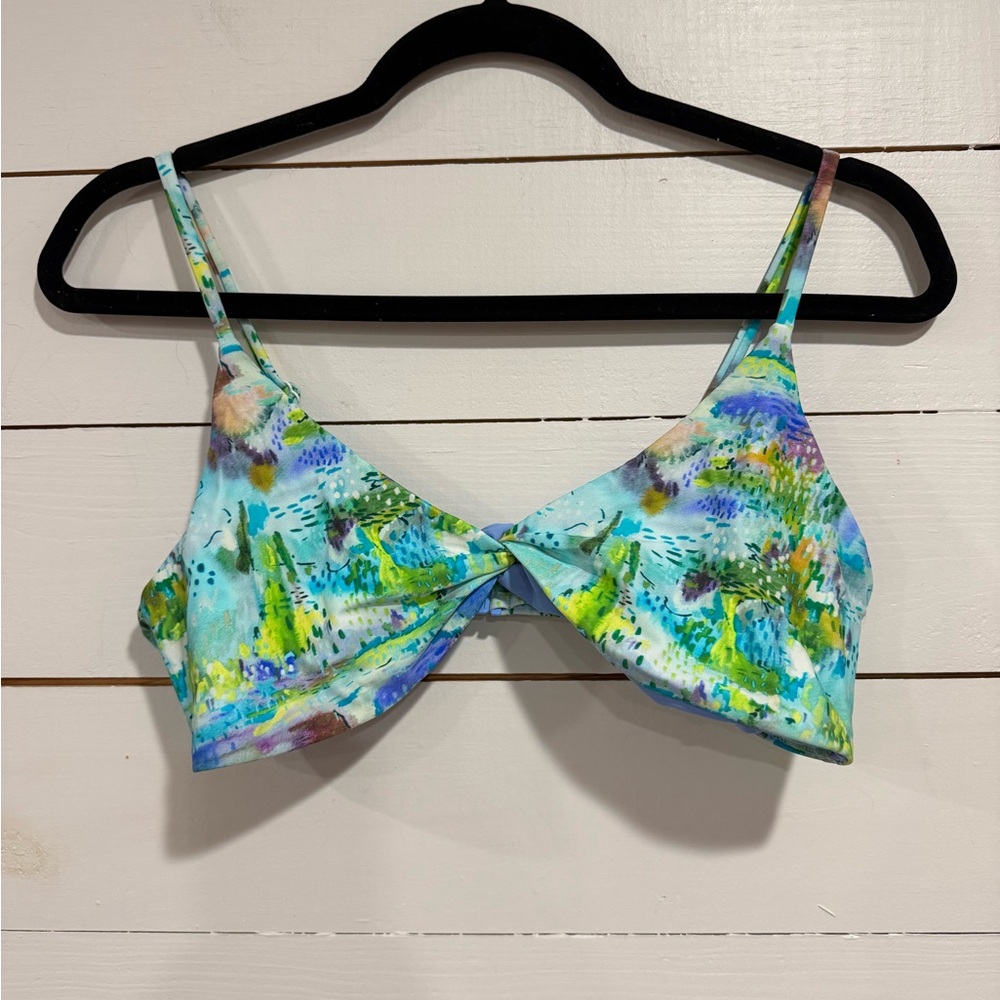 Blackbough Secret Garden Twist Front Bikini Top